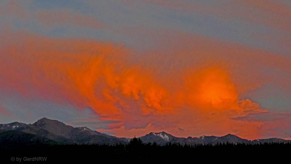 Midnight Sky, Healy near Denali Nationalpark, Alaska, USA