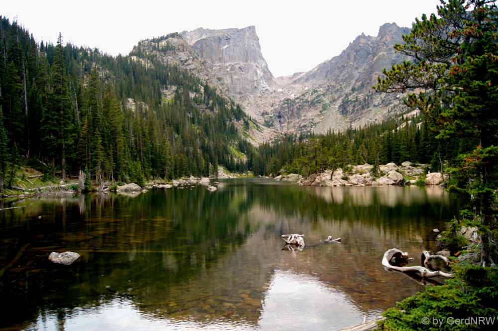 Hallets Peak and Dream Lake, Bear Lake Area, Rocky Mountains National Park, Colorado, USA