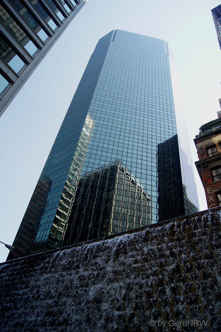 Wall Street Plaza, Manhattan, New York, USA 