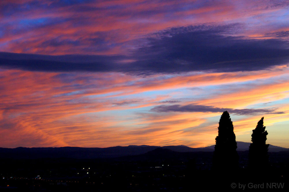Sunset over Granada from Mirador de San Nicolás, Spain - Sonnenuntergang über Granada vom Mirador de San Nicolás, Granada, Spanien