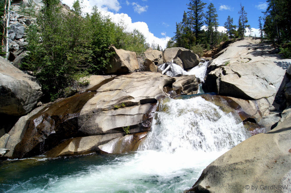 Roaring Fork River, Grottos near Independence Pass, Colorado, USA 